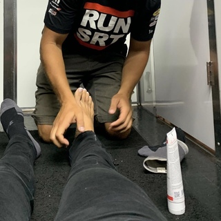 Leah Pritchett feet photo 10