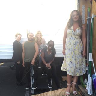 Leah Remini feet photo thumbnail
