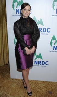 Leah Remini feet photo thumbnail