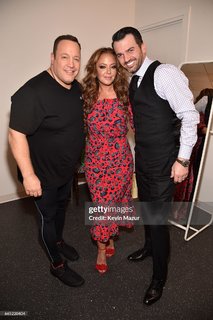 Leah Remini feet photo thumbnail