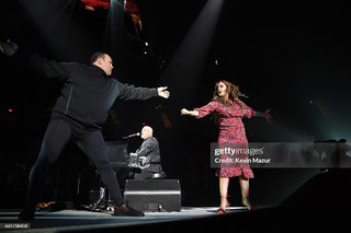 Leah Remini feet photo thumbnail