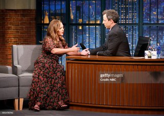 Leah Remini feet photo thumbnail