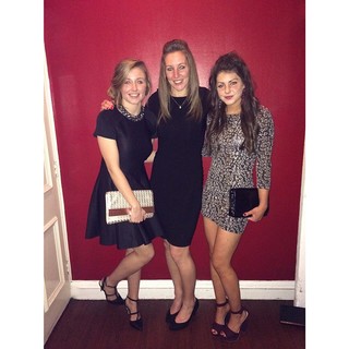 Leah Williamson feet photo thumbnail