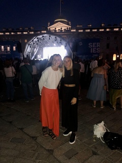 Leah Williamson feet photo thumbnail