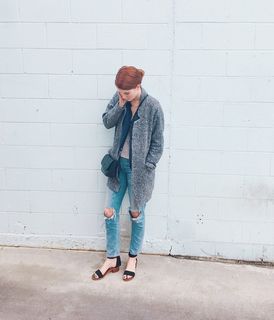 Leanne Lapp feet photo 2