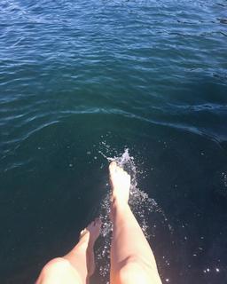 Leanne Lapp feet photo 11