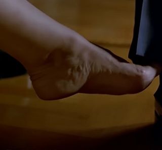 Lebleba feet photo 1