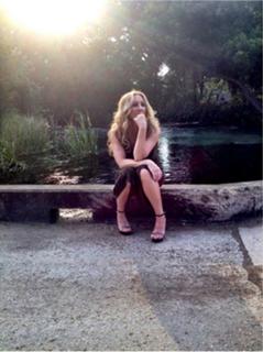 Lee Ann Womack feet photo 8