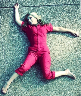 Lee Ann Womack feet photo 14