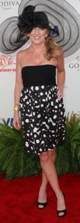 Lee Ann Womack feet photo 10