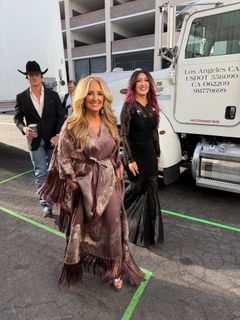 Lee Ann Womack feet photo 2