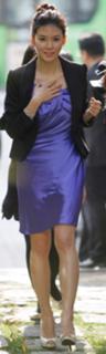 Lee Bo-young feet photo 13