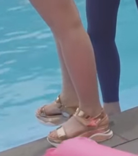 Lee Chae-ryeong feet photo 1