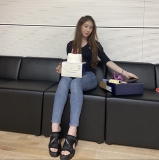 Lee Chae-ryeong feet photo 6
