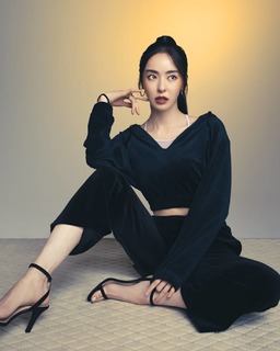 Lee Da-hee feet photo 10