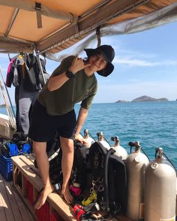 Lee Hanee feet photo 18