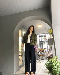 Lee Hanee feet photo 16