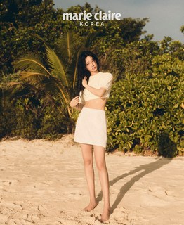 Lee Hyeri feet photo 5