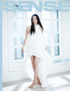 Lee Hyeri feet photo 4