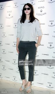 Lee Ji-ah feet photo 2