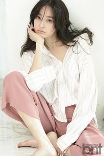 Lee Joo-yeon feet photo 2