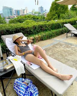 Lee Joo-yeon feet photo 20