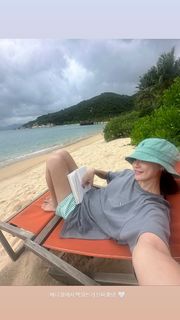 Lee Joo-yeon feet photo 12