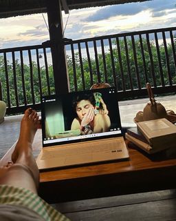 Lee Joo-yeon feet photo 8