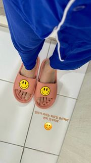 Lee Joo-yeon feet photo 18