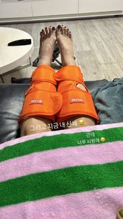 Lee Joo-yeon feet photo 1