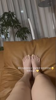 Lee Joo-yeon feet photo 6