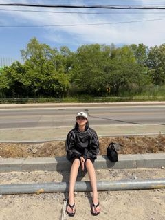 Lee Joo-yeon feet photo 7