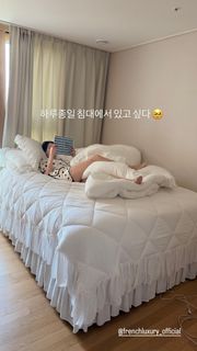 Lee Joo-yeon feet photo 6