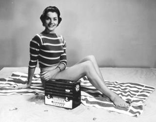 Lee Meriwether feet photo 7