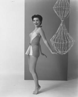 Lee Meriwether feet photo 10