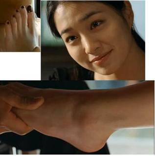 Lee Min-Jung feet photo 6