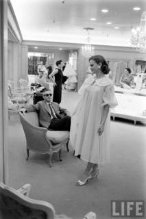 Lee Remick feet photo 17