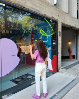 Lee Si-young feet photo 17