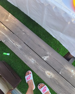 Lee Si-young feet photo 11