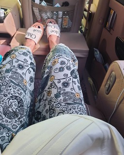 Lee Si-young feet photo 7