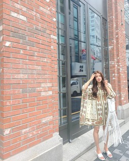Lee Si-young feet photo 3