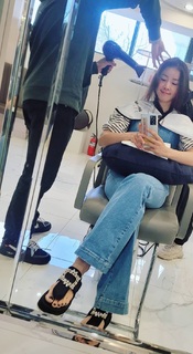 Lee Si-young feet photo 12