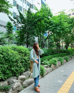 Lee Si-young feet photo 18