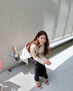 Lee Si-young feet photo 5
