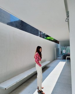 Lee Si-young feet photo 20
