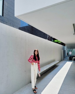 Lee Si-young feet photo 19