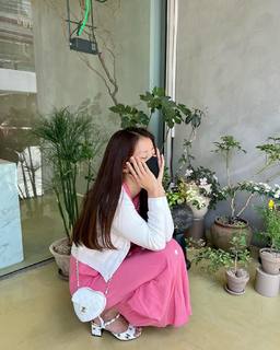 Lee Si-young feet photo 7