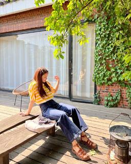Lee Si-young feet photo 9