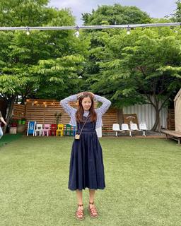 Lee Si-young feet photo 3