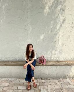 Lee Si-young feet photo 1